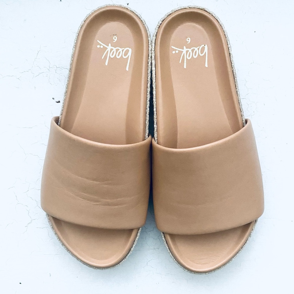 beek Pelican Jute Slide Sandals
